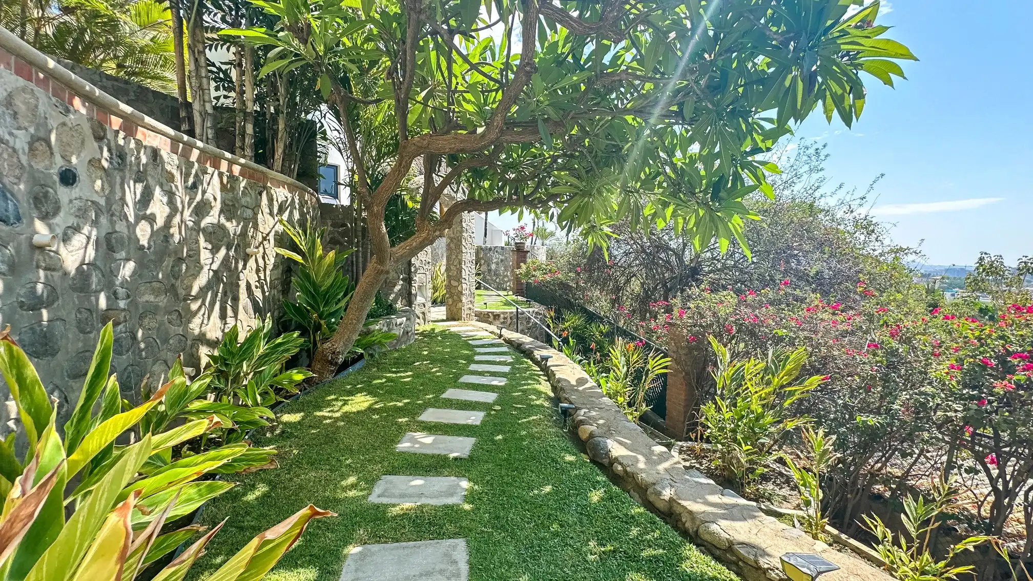 Fotografía 15 de edificio Venta de Complejo de Villas en La Cruz de Huanacaxtle | Ideal Hotel Boutique