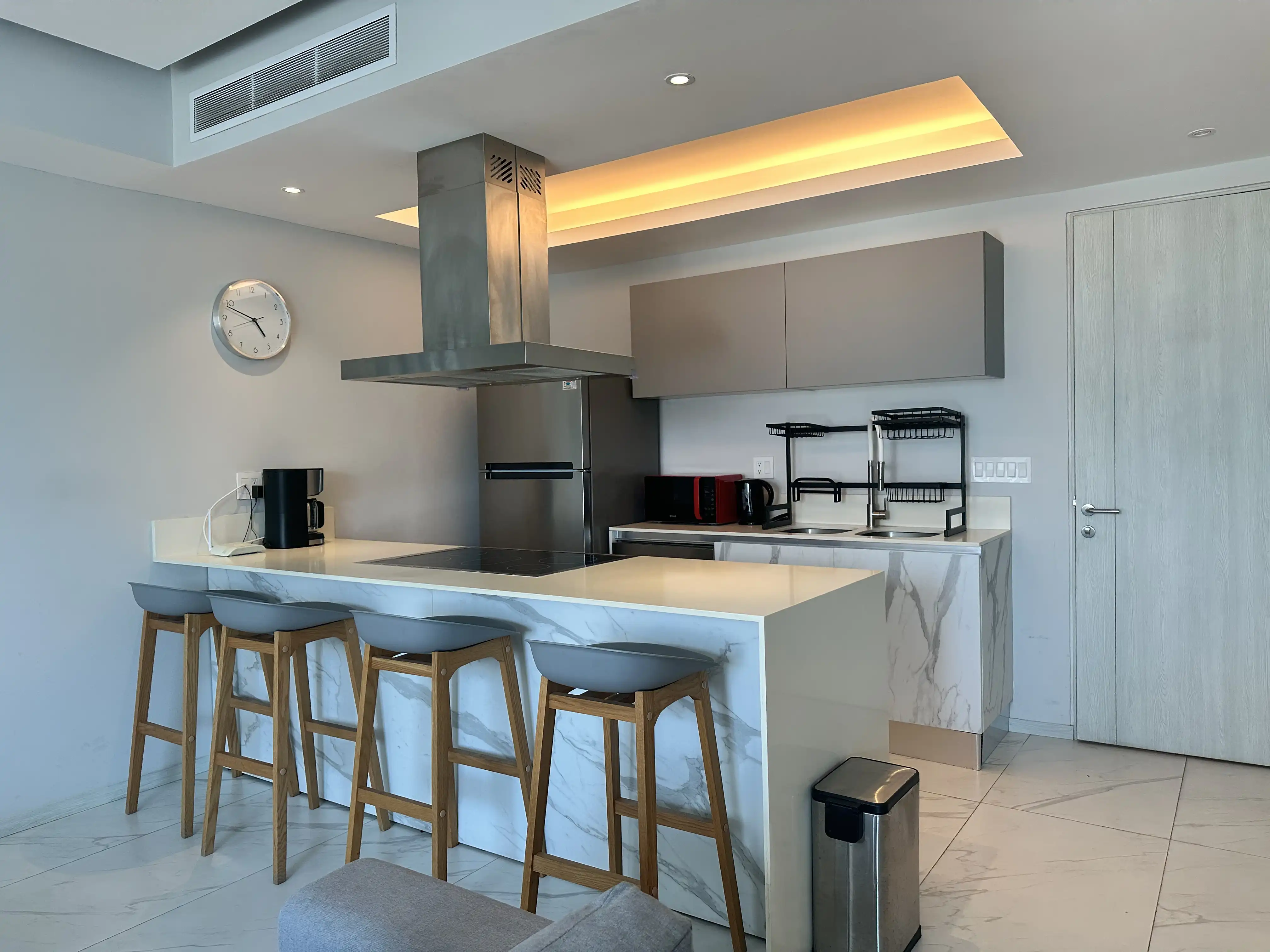 Fotografía 2 de departamento Depto en Venta con Rooftop y Alberca en Marina Vallarta