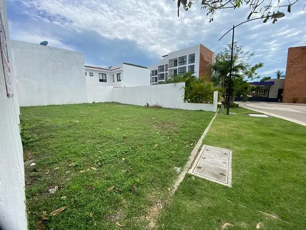 Fotografía 2 de terreno residencial Lote 6F en Venta en Exclusivo Residencial - Los Azulejos, Jarretaderas