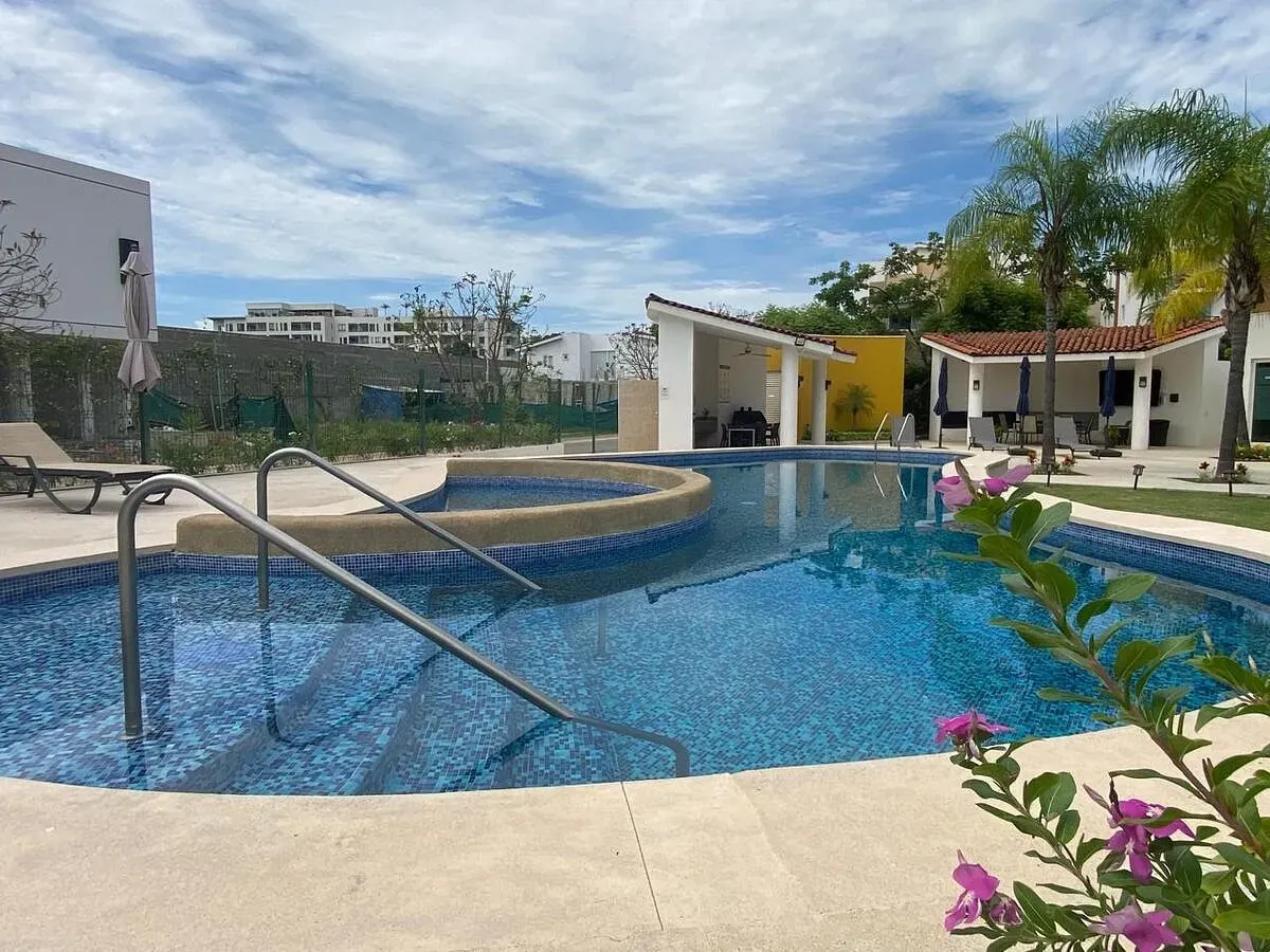 Fotografía 4 de terreno residencial Lote 6F en Venta en Exclusivo Residencial - Los Azulejos, Jarretaderas