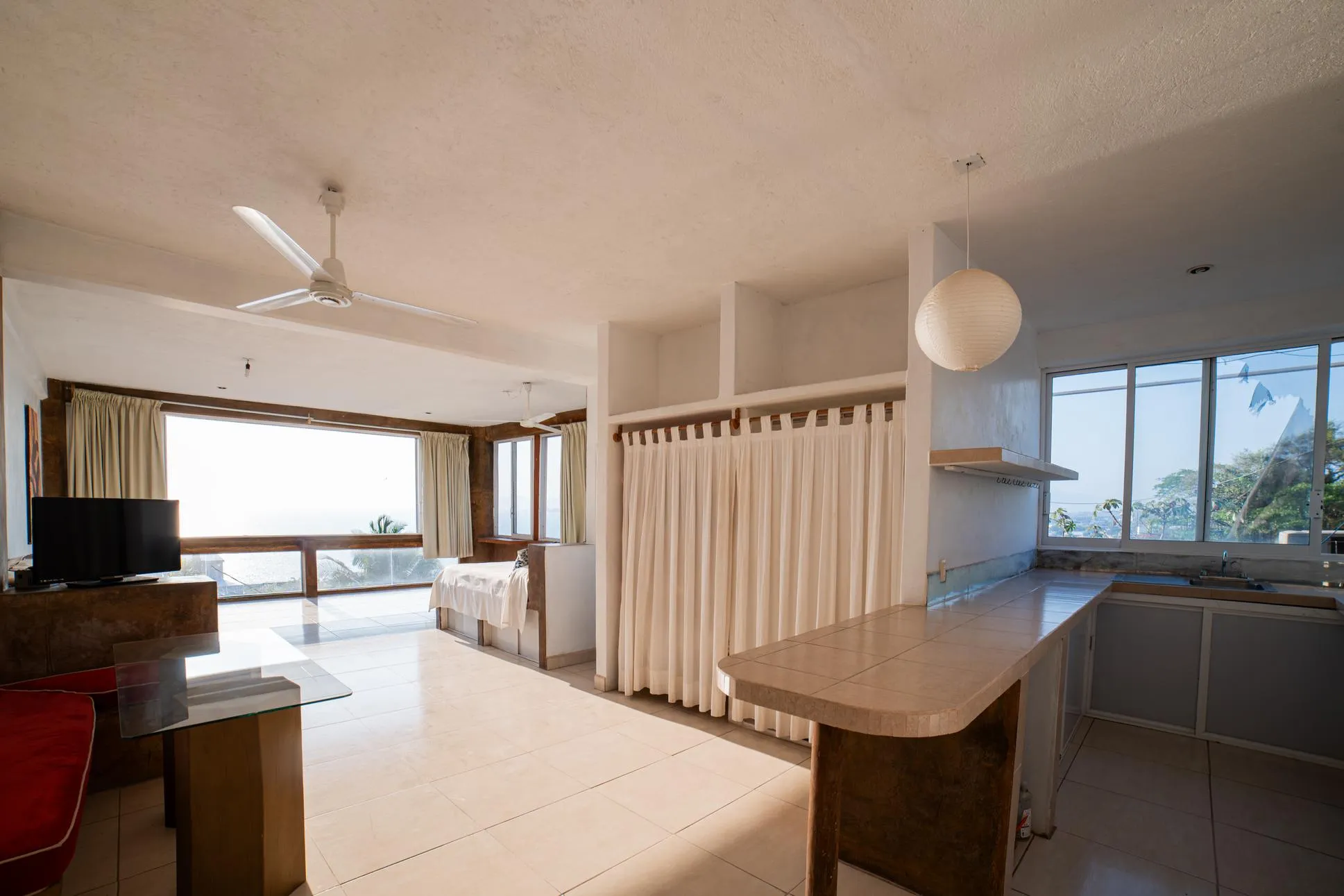 Fotografía 11 de edificio Edificio en Venta en Puerto Vallarta | Torre Miramar, 7 Departamentos con Vista al Mar