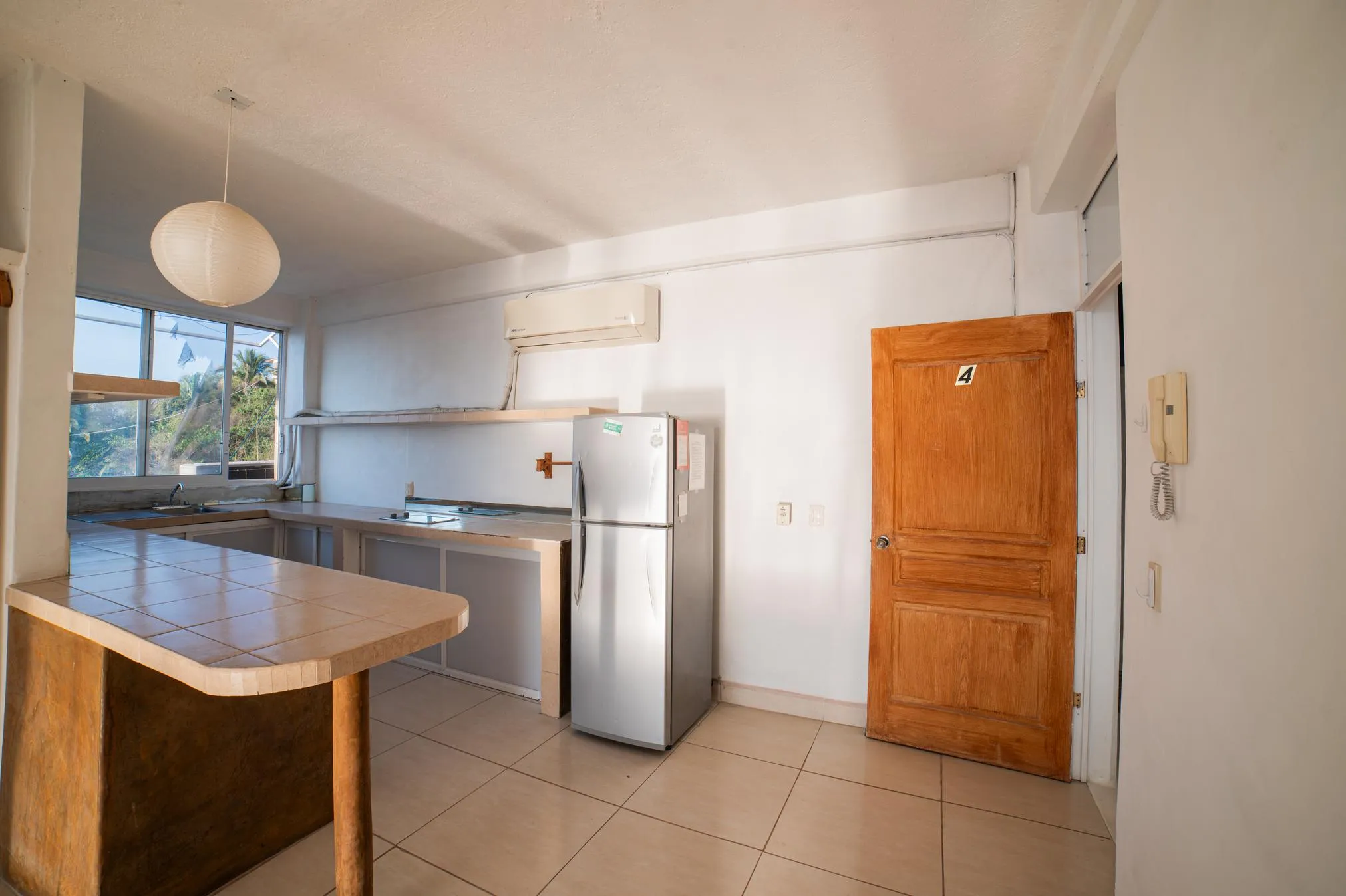 Fotografía 12 de edificio Edificio en Venta en Puerto Vallarta | Torre Miramar, 7 Departamentos con Vista al Mar