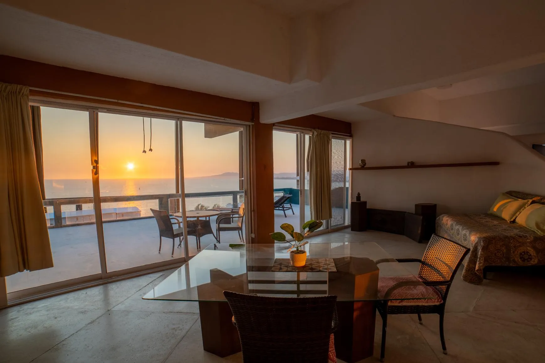 Fotografía 18 de edificio Edificio en Venta en Puerto Vallarta | Torre Miramar, 7 Departamentos con Vista al Mar