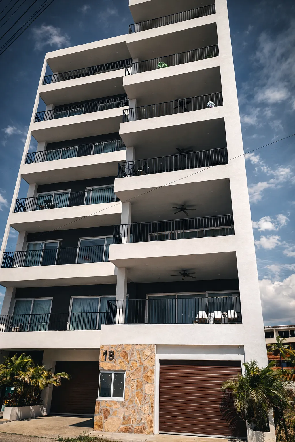 Imagen principal de departamento Renta Departamento 3 Recámaras 220 m2 La Cruz de Huanacaxtle Pelicanos 18