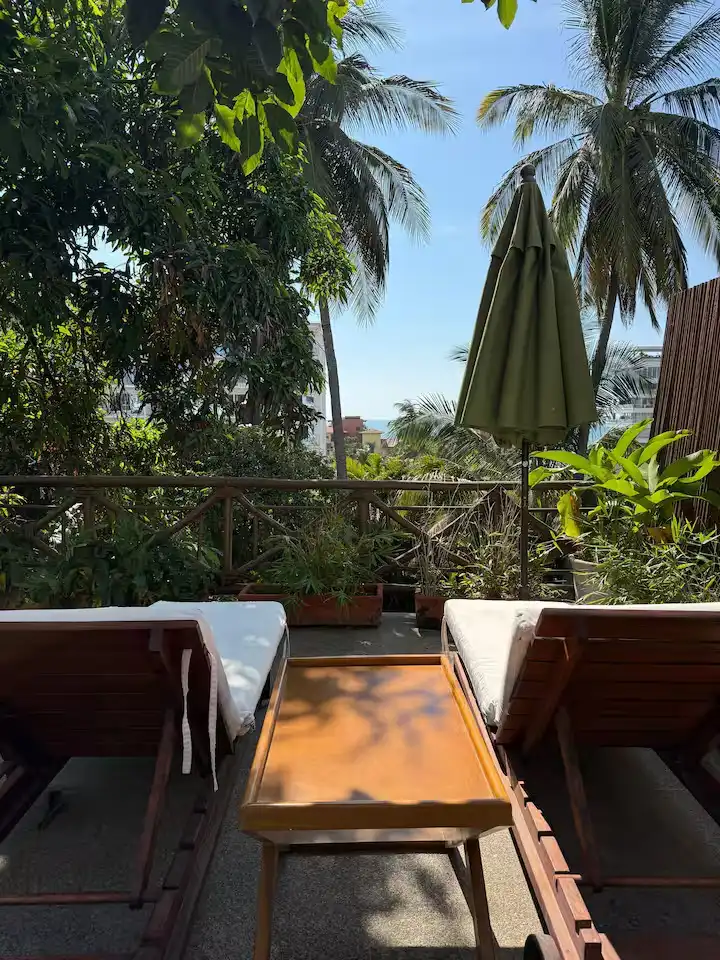 Fotografía 13 de departamento Casa Tropical 2 en Bucerías | Estancia con Alberca y Wifi