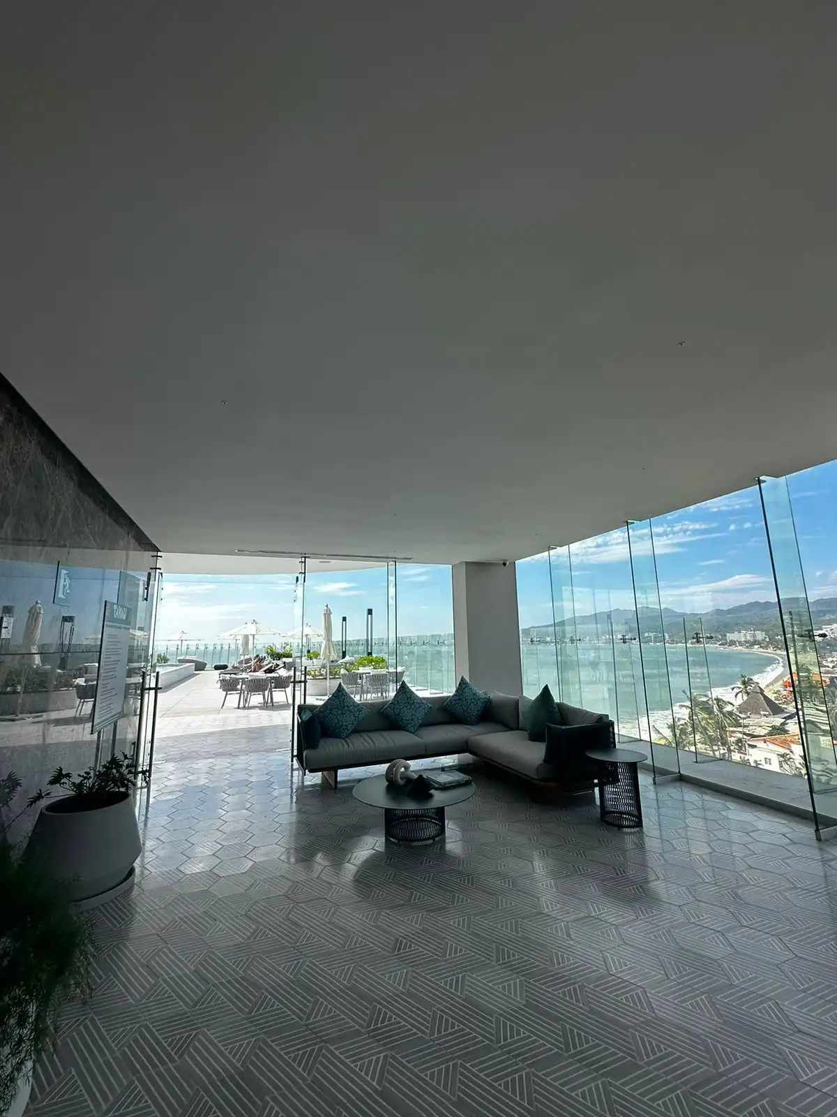 Fotografía 14 de departamento Penthouse de lujo en renta en Bucerías – 3 recámaras, frente al mar, vista al océano y amenidades exclusivas