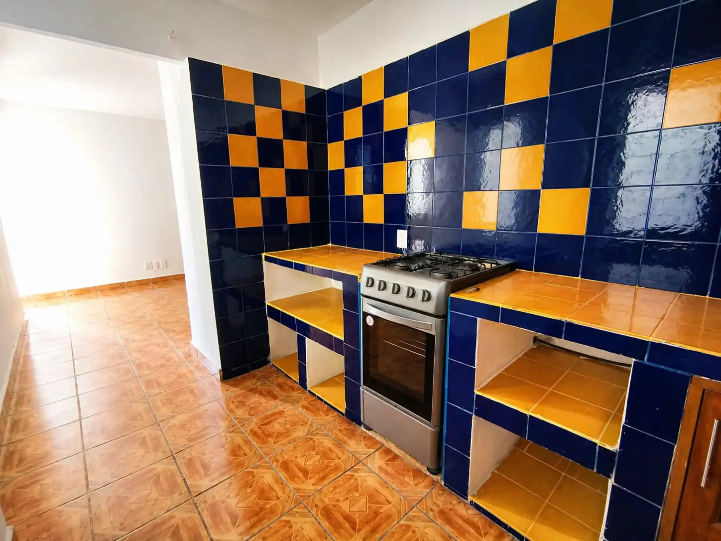 Fotografía 2 de departamento Venta de Departamento E-2 en Versalles, Puerto Vallarta | Planta Baja y Amueblado