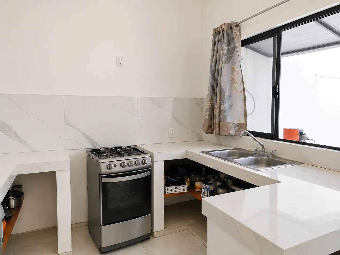 Fotografía 5 de casa Casa en Venta en Villas Universidad, Puerto Vallarta | 3 Recámaras y Patio Privado