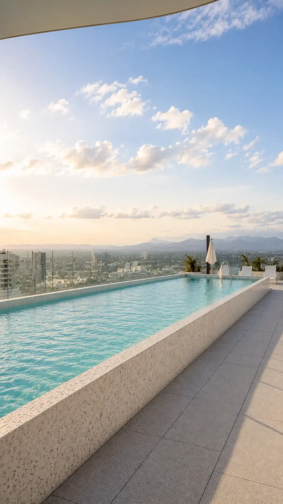 Alberca Limu Luxury Residences
